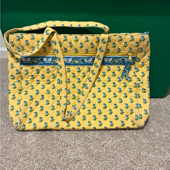 Vera Bradley Handbags - Vera Bradley blue floral Katherine print tote and wallet combo